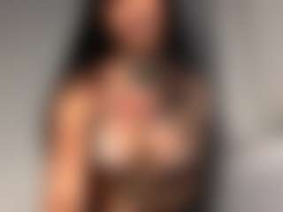 TrinityTeighlour's Live Sex Cam Show