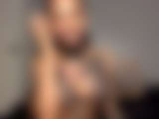 Live cam show with TrinityTeighlour - Worship on testsause.com
