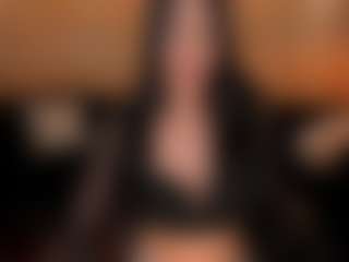 Live cam show with AlyssaDean - Solo on milfzrlive.com