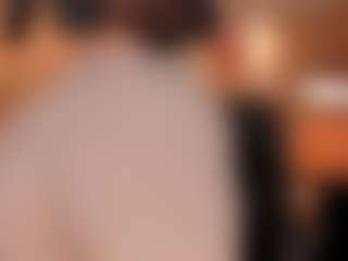 Live cam show with AlyssaDean - Nipple Piercings on Camming Site