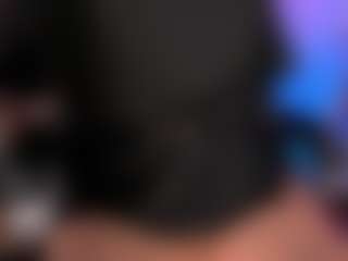Live cam show with AlyssaDean - Living Room on xxxlivecams.org