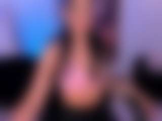 Live cam show with AlyssaDean - Bedroom on liverealitysex.com