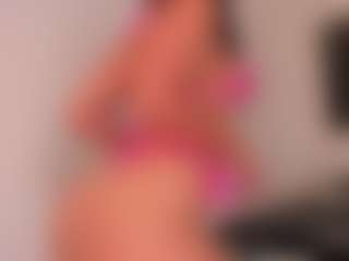 Live cam show with AlyssaDean - Thong on sexylivex.com