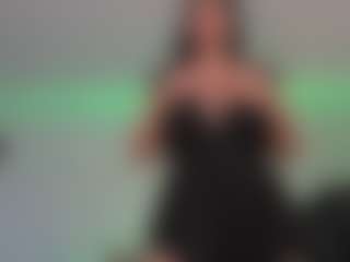 Live cam show with AlyssaDean - Ass Bouncing on Dolls Live