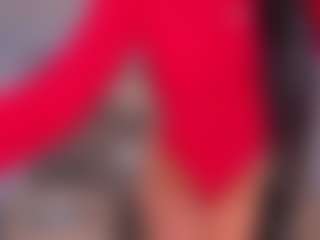 Live cam show with AlyssaDean - Solo on Camsoda