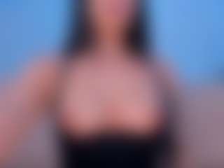 Live cam show with AlyssaDean - Average on makecum.org