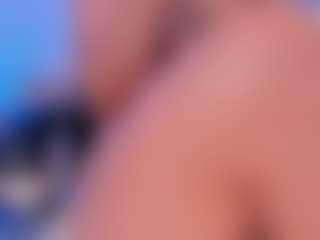 Live cam show with AlyssaDean - Deepthroat on Free Soda