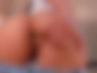 Live cam show with AlyssaDean - Thong on xfollow cams