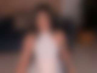 Live cam show with AlyssaDean - Petite on CamwithHer