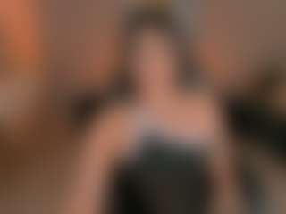 Live cam show with AlyssaDean - Living Room on Hubzter Live