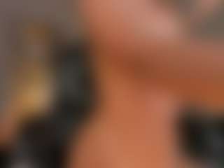 Live cam show with AlyssaDean - Thong on liverealitysex.com