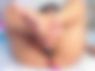 Live cam show with ELETTRA - Ebony on Sweet Sext | colombia
