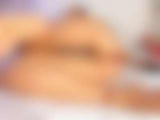ELETTRA's Live Sex Cam Show