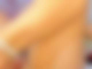 Live cam show with ELETTRA - BBW on livesuperchat.net