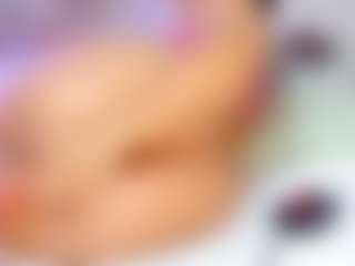 ELETTRA's Live Sex Cam Show