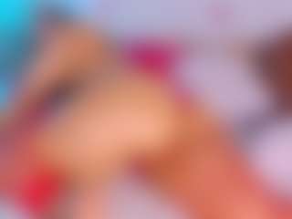 Live cam show with Elettra - Ebony on boobsie.com | colombia