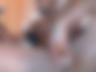 Live cam show with largo-eddy - Ebony on hotwifechat.live | colombia