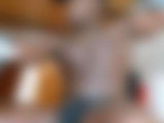 Live cam show with largo-eddy - Ebony on Camsoda | colombia
