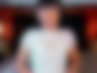 PEACHFEMMEBOY's Live Sex Cam Show