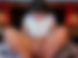 PEACHFEMMEBOY's Live Sex Cam Show