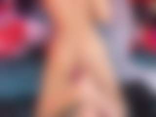 PEACHFEMMEBOY's Live Sex Cam Show