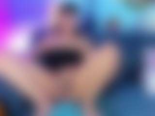 PEACHFEMMEBOY's Live Sex Cam Show