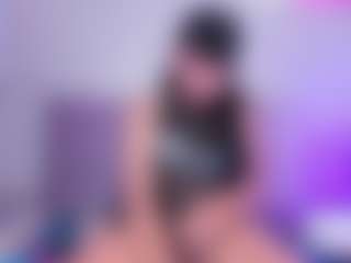 PEACHFEMMEBOY's Live Sex Cam Show