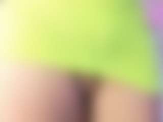 PEACHFEMMEBOY's Live Sex Cam Show