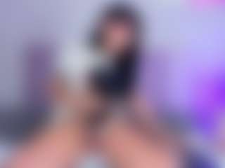 PEACHFEMMEBOY's Live Sex Cam Show