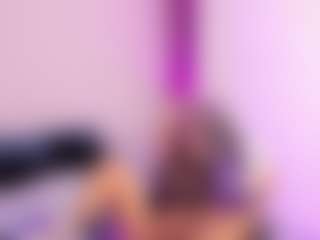 Luna's Live Sex Cam Show
