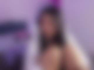 Luna's Live Sex Cam Show