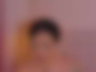 CrystalW's Live Sex Cam Show