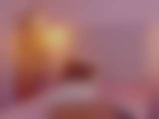 CrystalW's Live Sex Cam Show