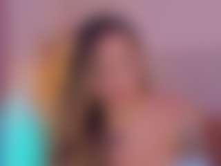 CrystalW's Live Sex Cam Show