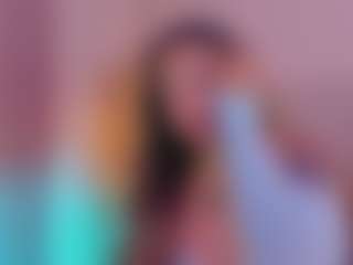 CrystalW's Live Sex Cam Show