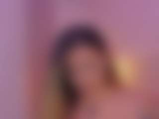 CrystalW's Live Sex Cam Show