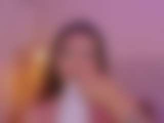 CrystalW's Live Sex Cam Show