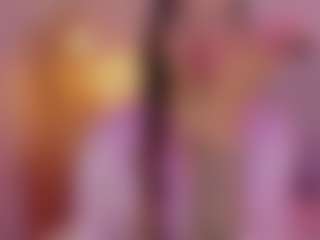 CrystalW's Live Sex Cam Show