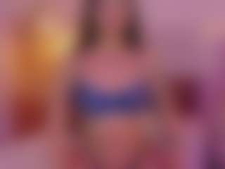 CrystalW's Live Sex Cam Show