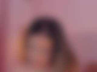 CrystalW's Live Sex Cam Show