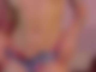 CrystalW's Live Sex Cam Show