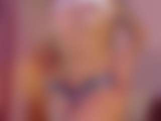 CrystalW's Live Sex Cam Show