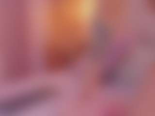 CrystalW's Live Sex Cam Show