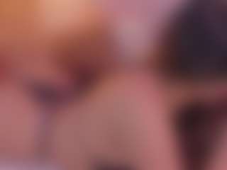 Live cam show with CrystalW - Athletic Young Adult on CamwithHer