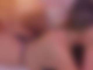 CrystalW's Live Sex Cam Show