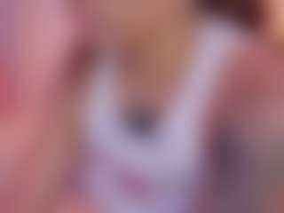 CrystalW's Live Sex Cam Show