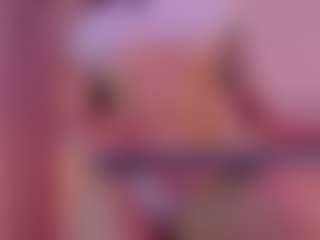 CrystalW's Live Sex Cam Show