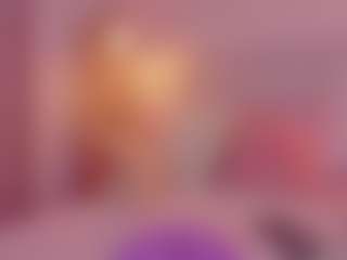 Live cam show with CrystalW - Dildo Or Vibrator on Streamer API