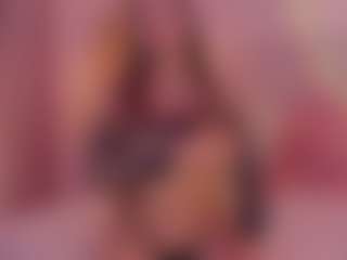 Live cam show with CrystalW - Anal on Soda Cam