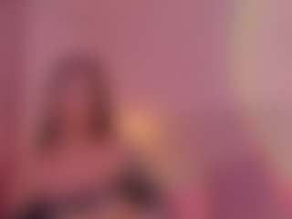 Live cam show with CrystalW - Tattoos Young Adult on Gym Cam Girls